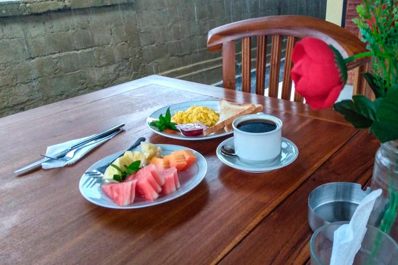 Omank Agus Homestay ウブド エクステリア 写真
