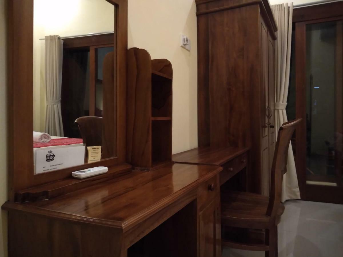 Omank Agus Homestay ウブド エクステリア 写真