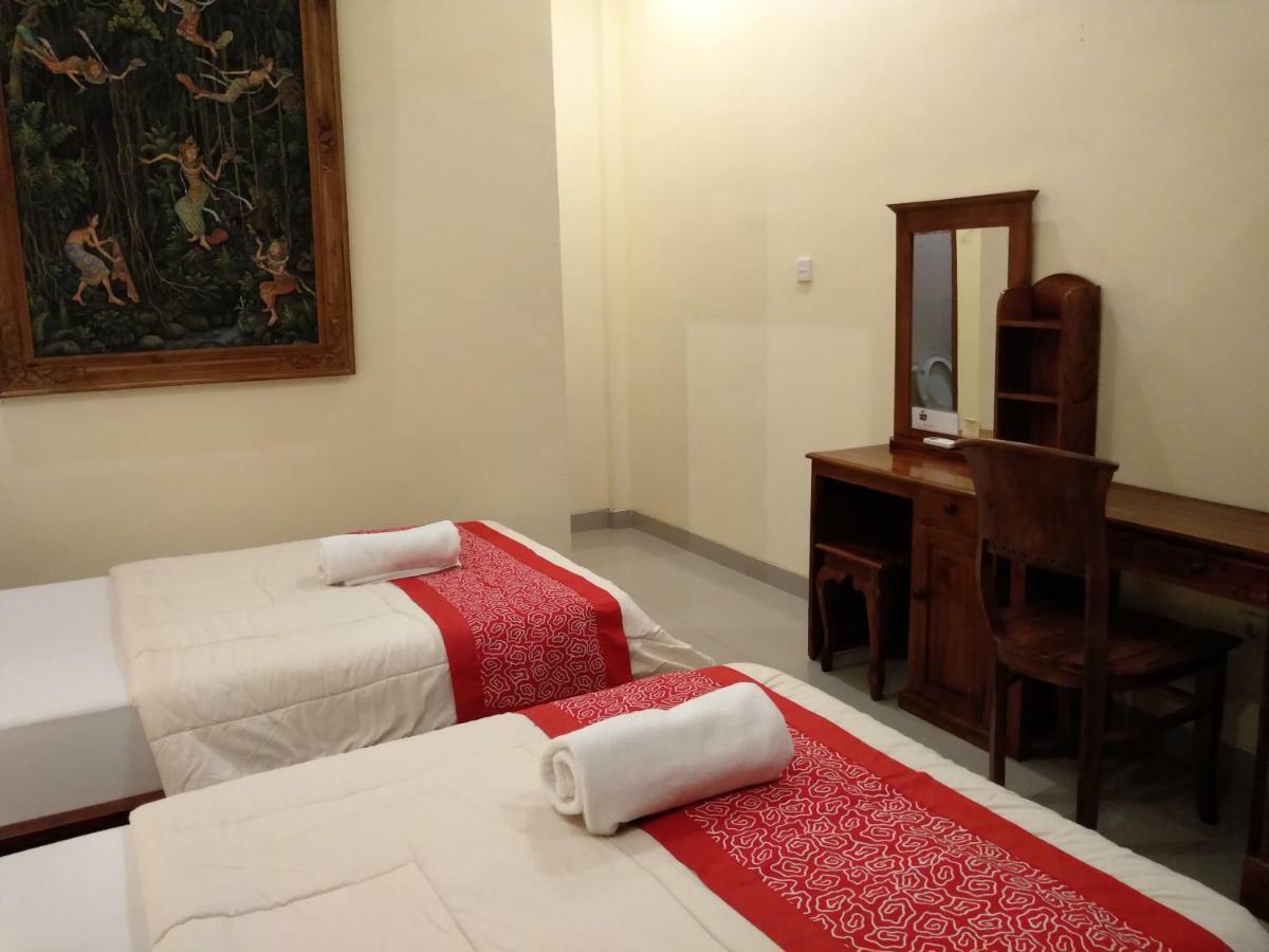 Omank Agus Homestay ウブド エクステリア 写真